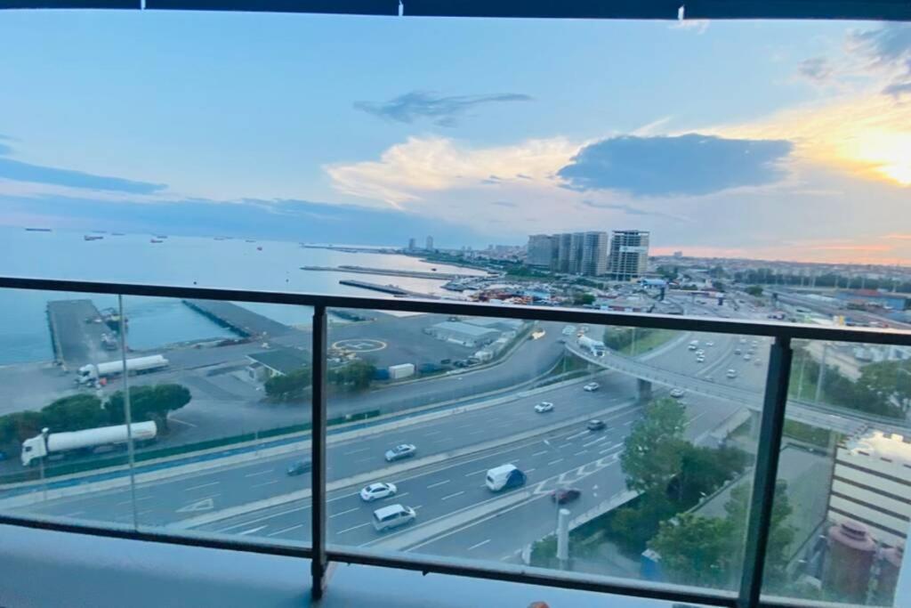 Luxury 2 Room Suite Apartment With Seaview In Center Istanbul Eksteriør bilde