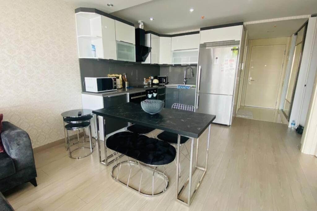 Luxury 2 Room Suite Apartment With Seaview In Center Istanbul Eksteriør bilde